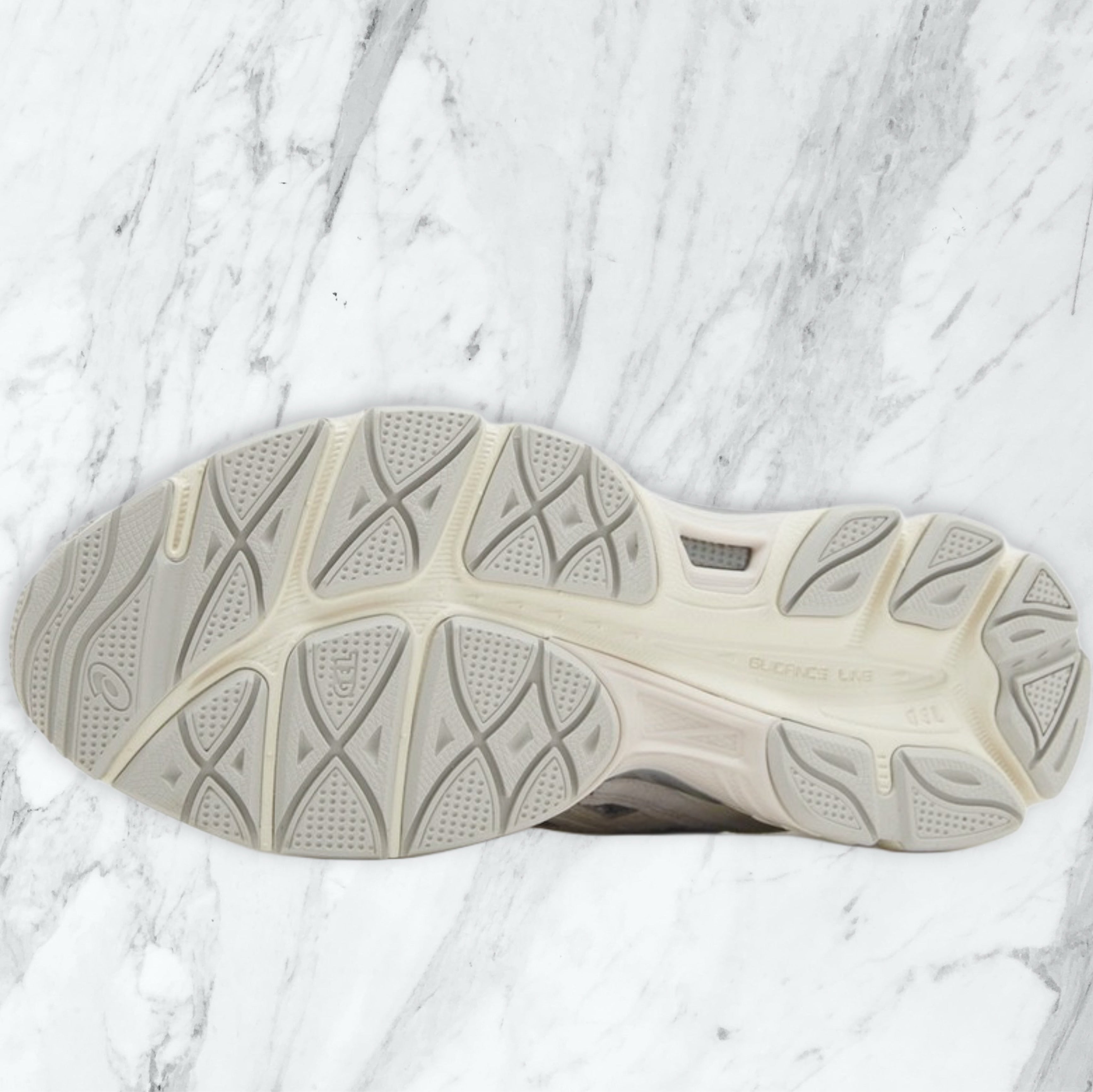 Asics NYC Blanche